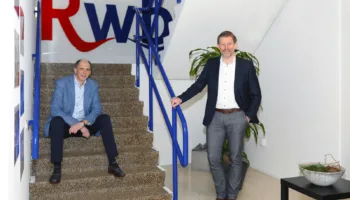 Specialisten KroeseWevers ondersteunen bij Japanse overname van RWB uit Almelo