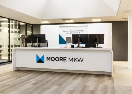 Emmen Moore MKW 2