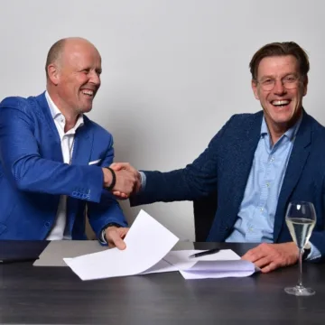 KroeseWevers and Moore MTH are going to collaborate and sign a letter of intent to merge